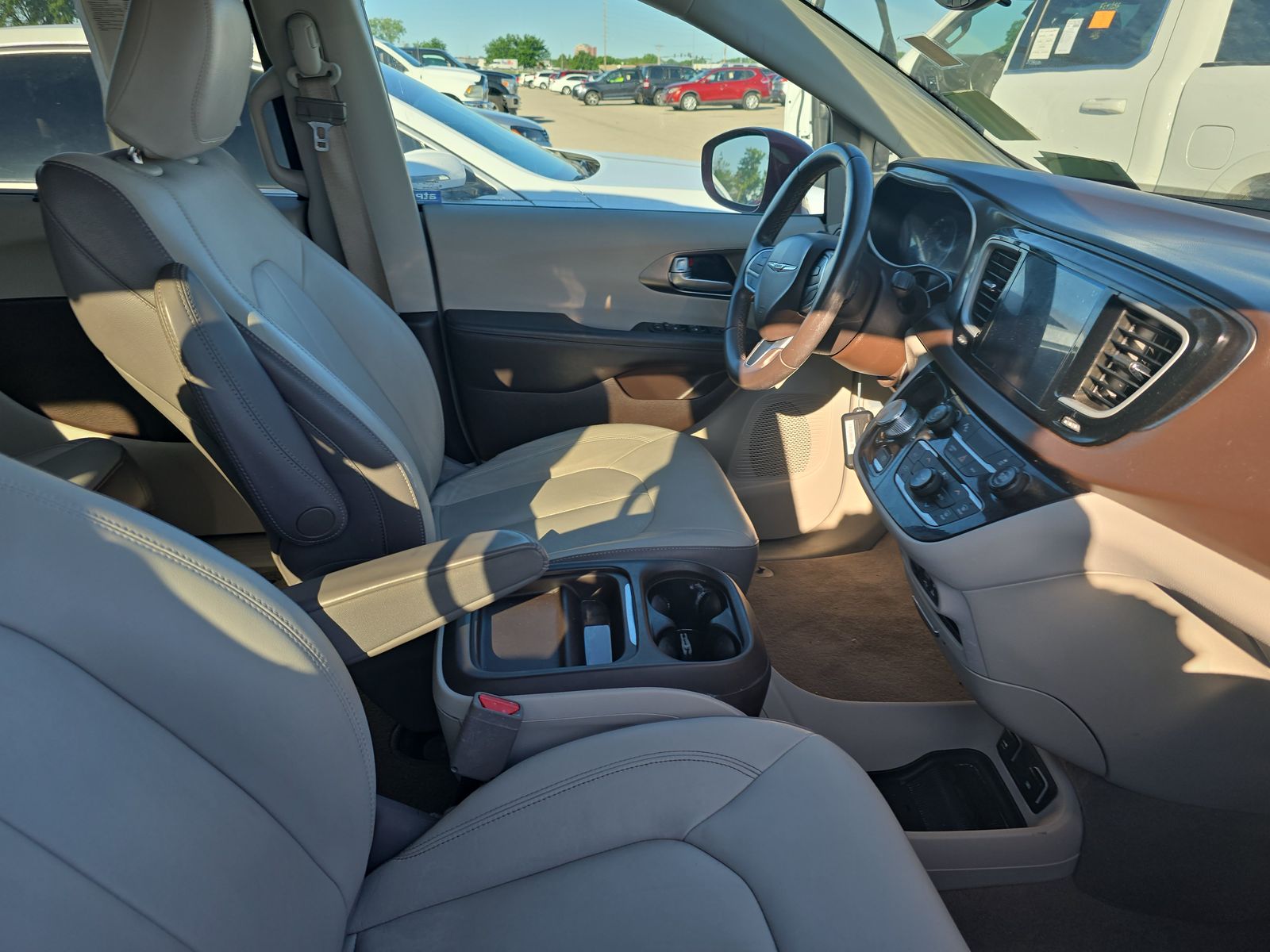 2017 Chrysler Pacifica Touring L FWD