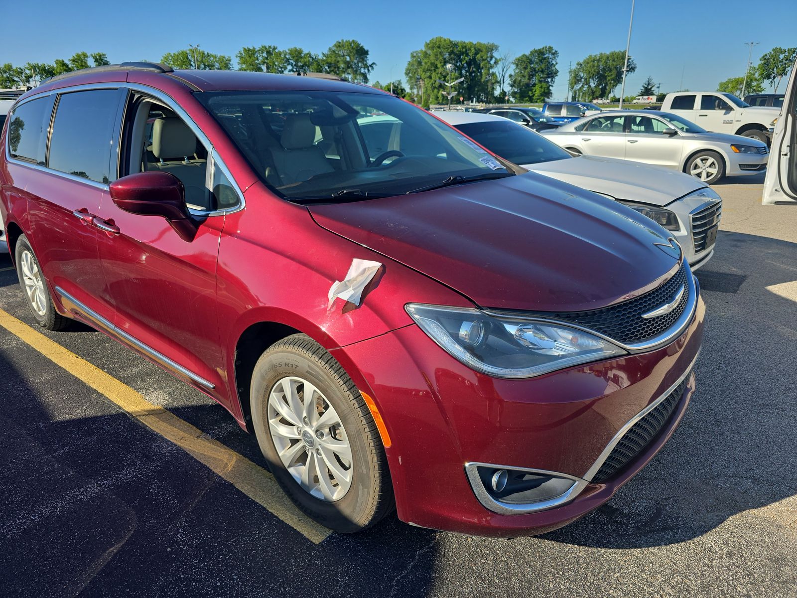2017 Chrysler Pacifica Touring L FWD