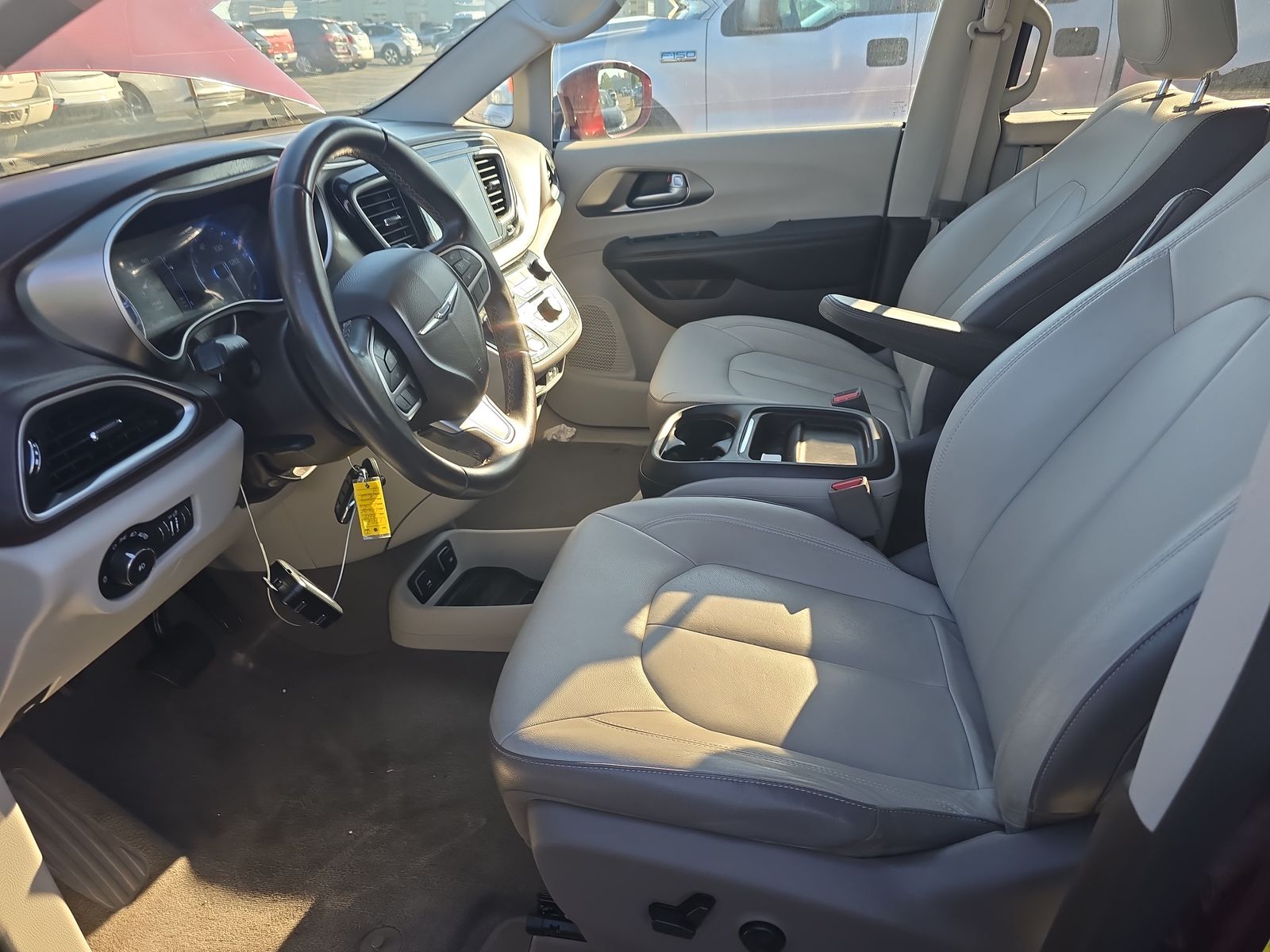 2017 Chrysler Pacifica Touring L FWD