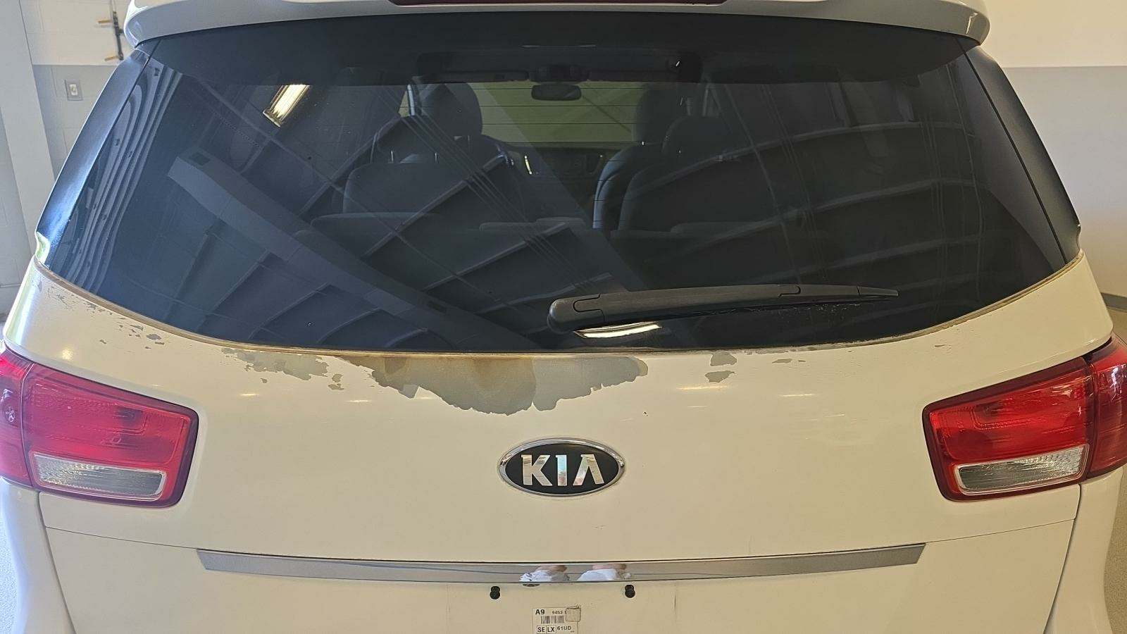 2016 Kia Sedona LX FWD