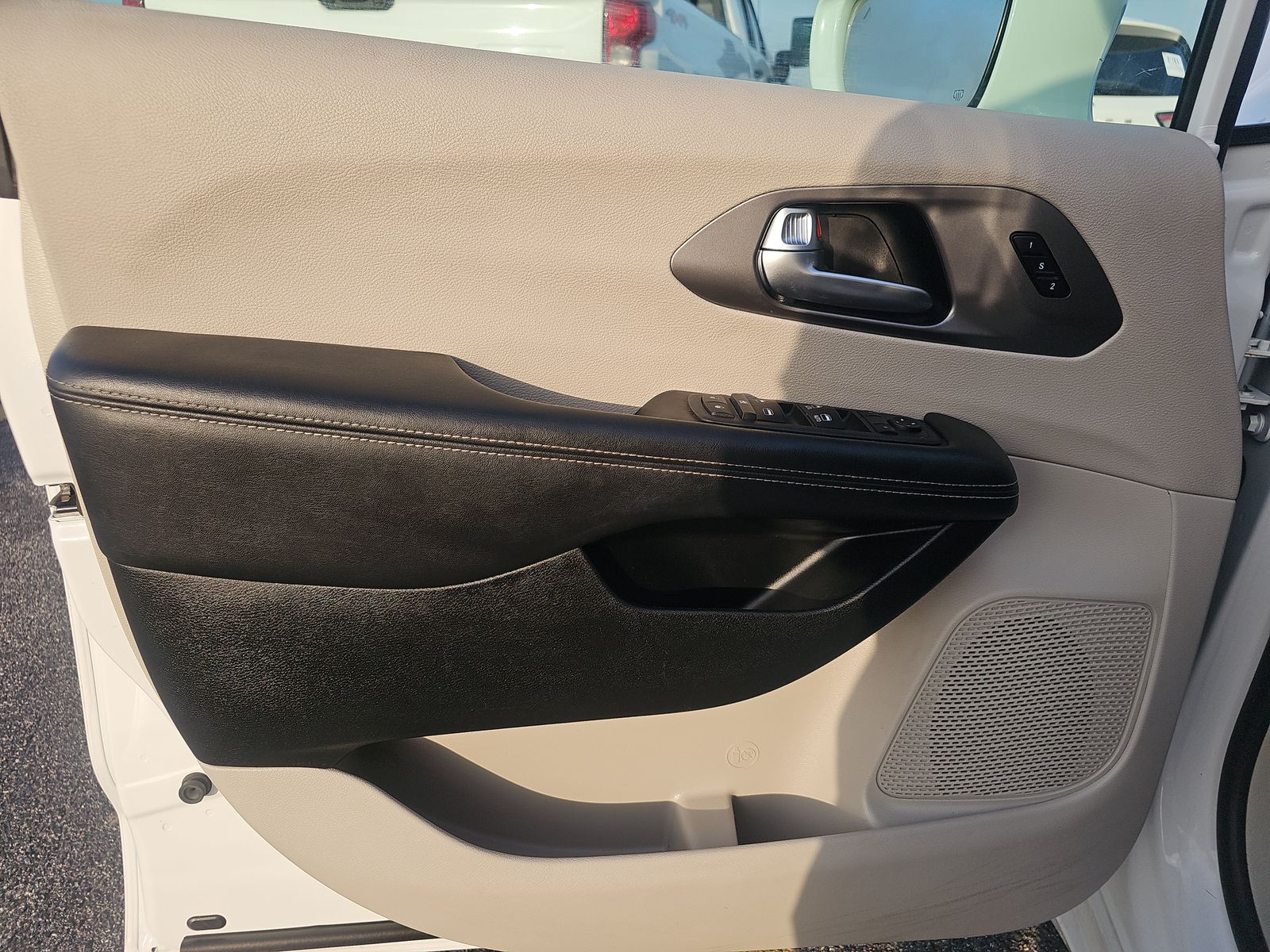 2022 Chrysler Pacifica Touring L FWD