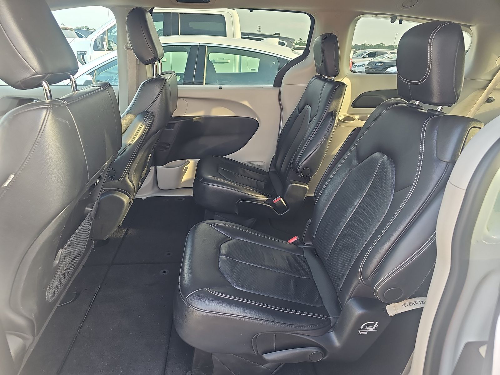2022 Chrysler Pacifica Touring L FWD