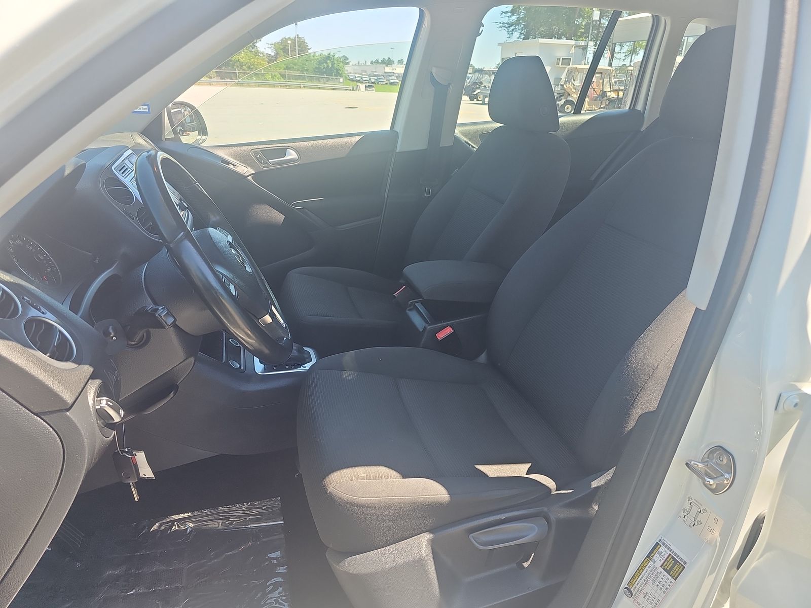 2017 Volkswagen Tiguan Limited 2.0T AWD