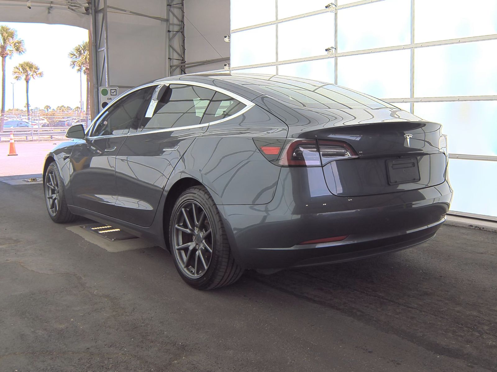 2019 Tesla Model 3 Long Range RWD