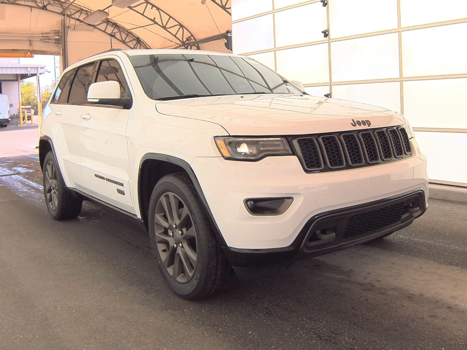 2016 Jeep Grand Cherokee Limited 75th Anniversary Edition RWD