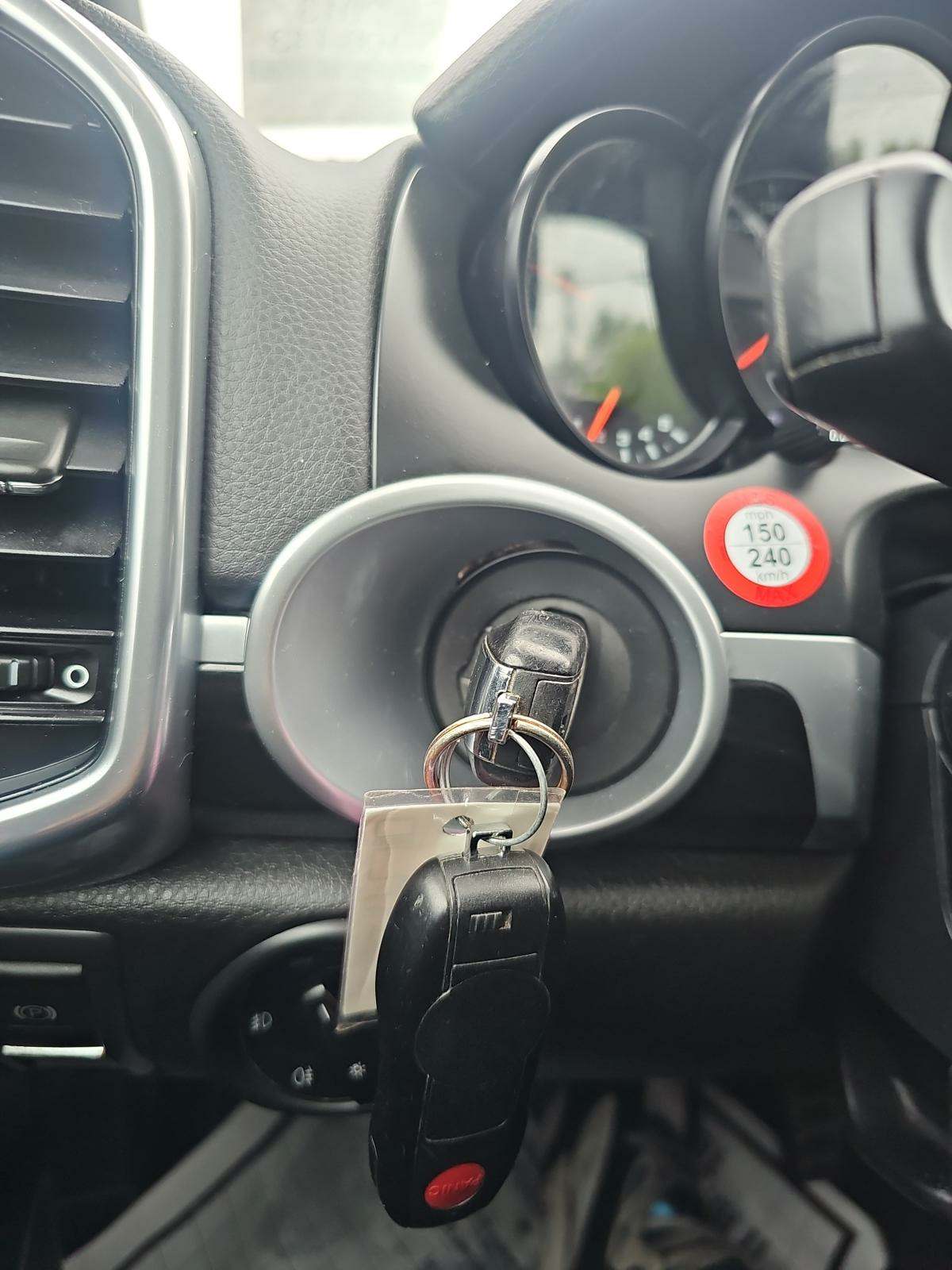 2013 Porsche Cayenne S AWD