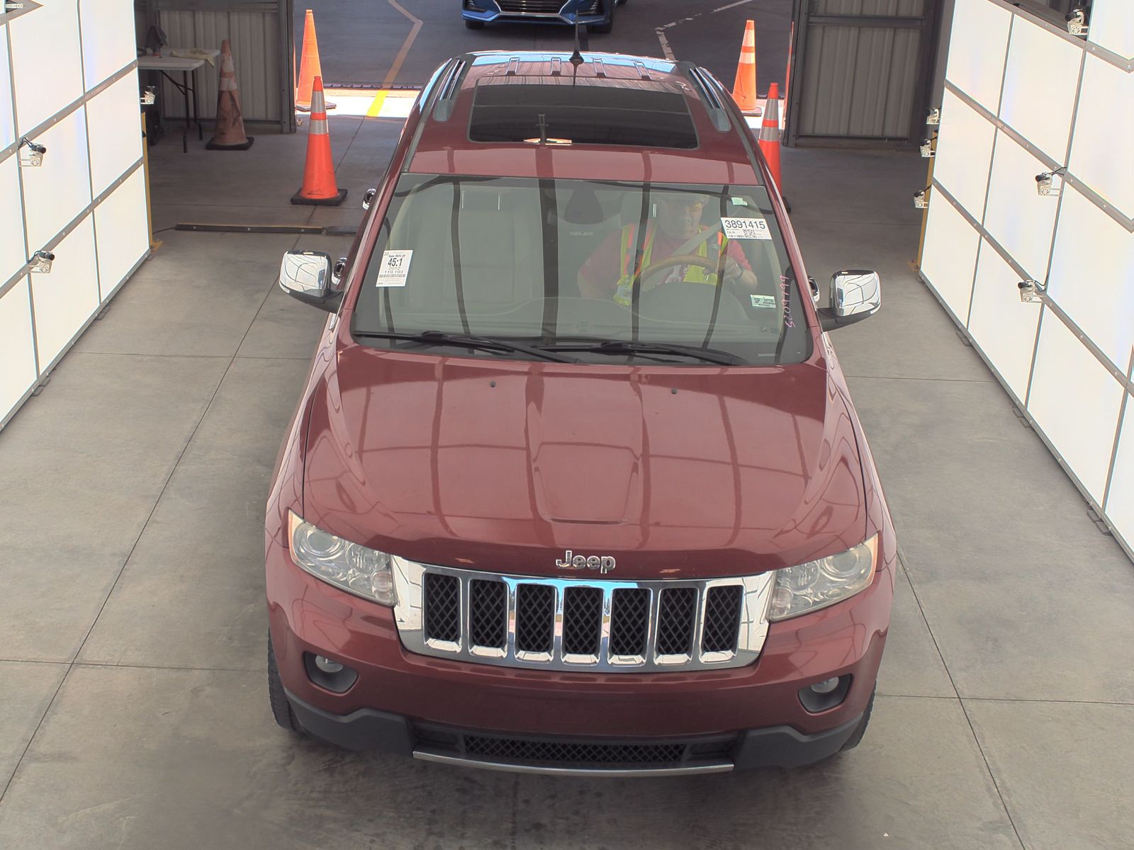 2012 Jeep Grand Cherokee Overland RWD