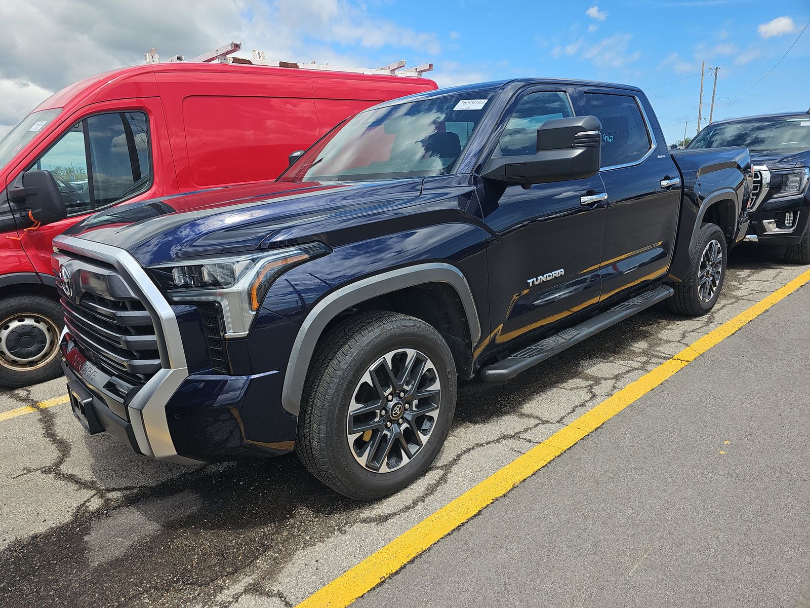 2025 Toyota Tundra Limited AWD
