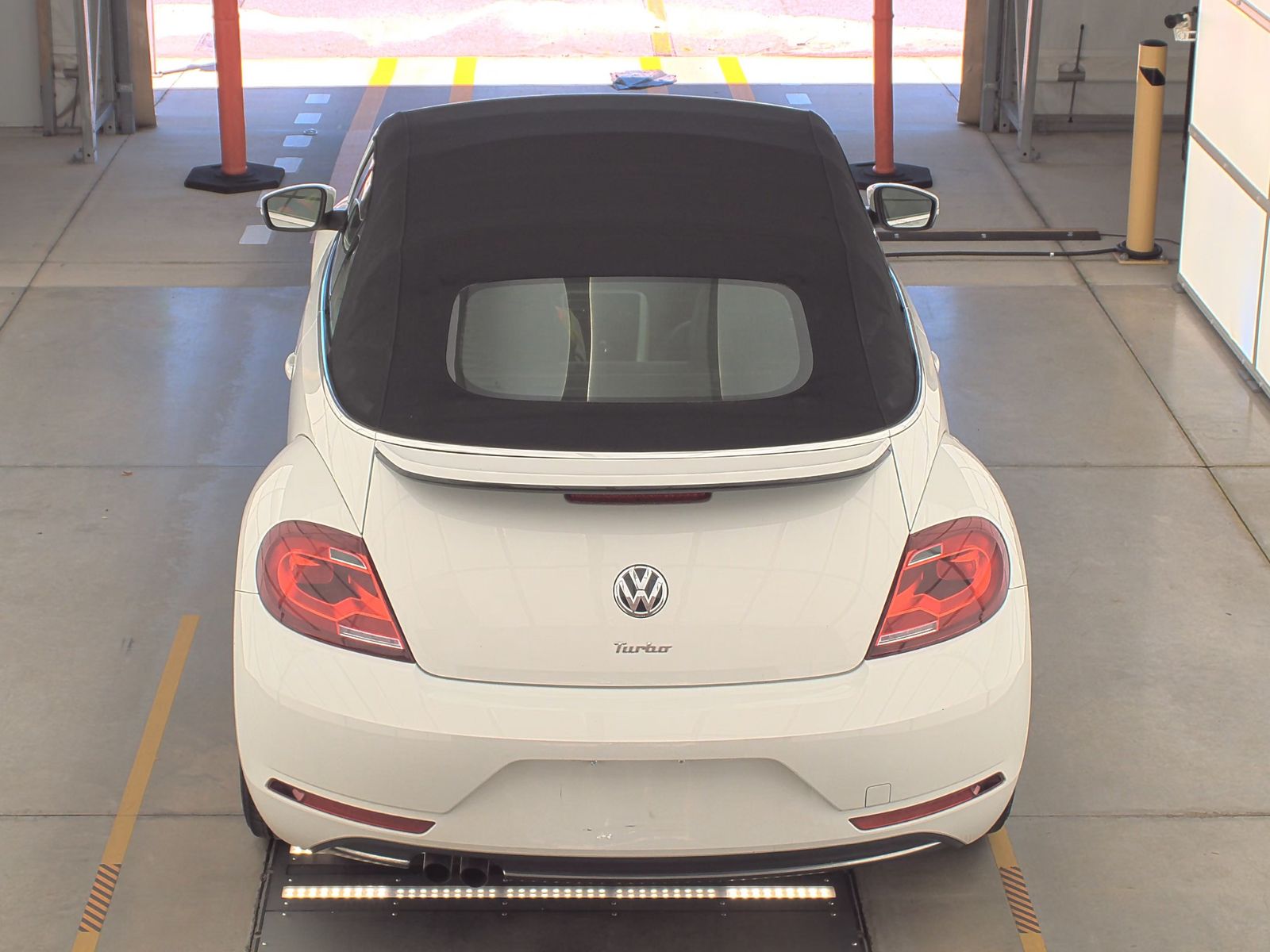 2018 Volkswagen Beetle Convertible Coast FWD