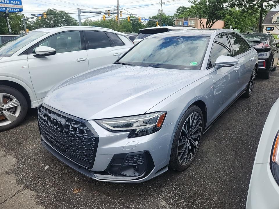 2022 Audi A8 Base AWD