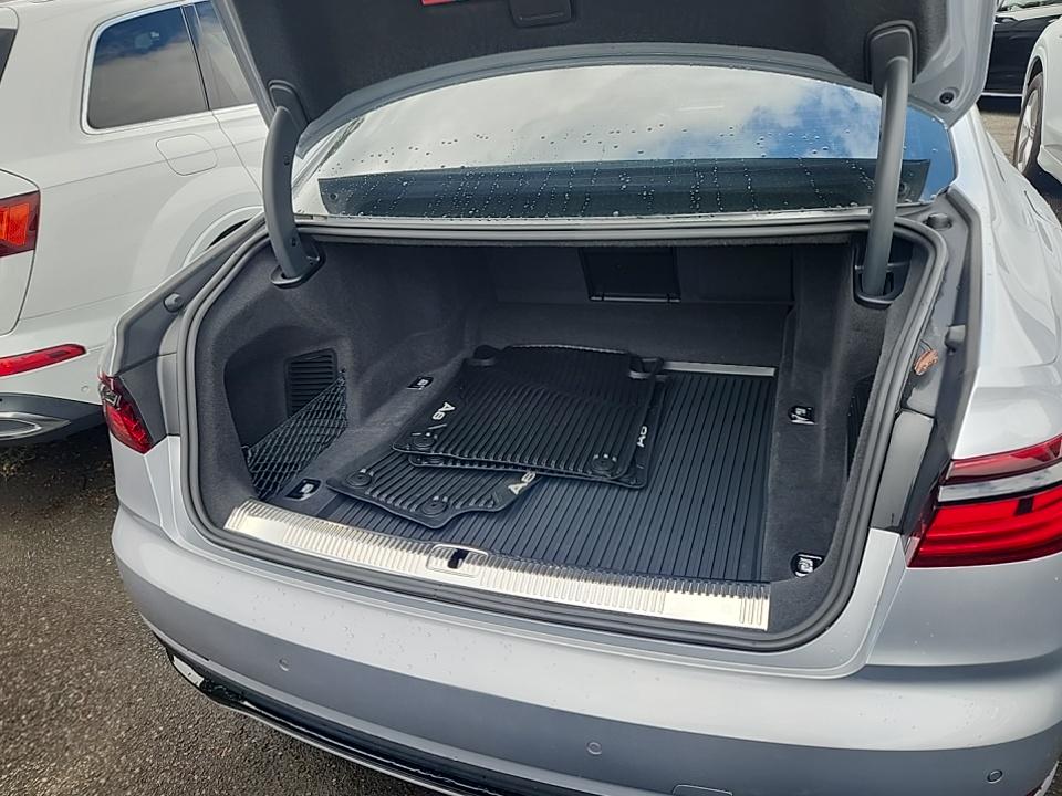 2022 Audi A8 Base AWD