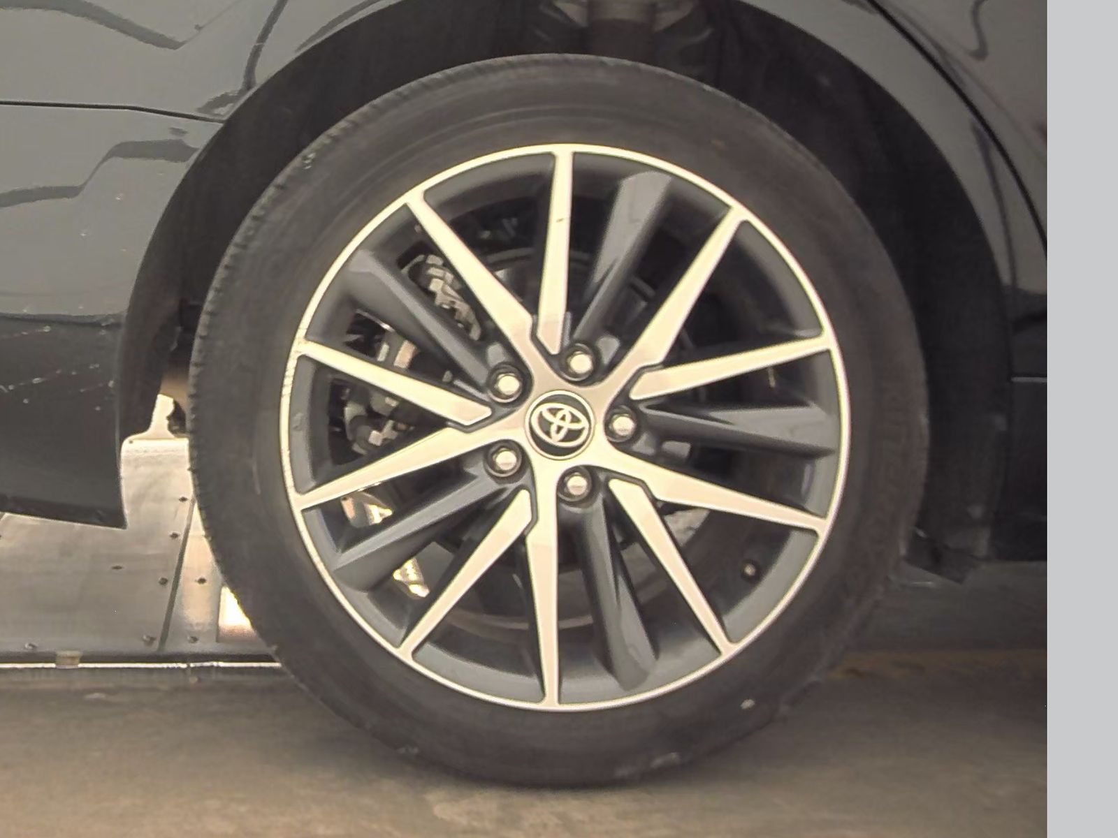 2024 Toyota Camry XLE FWD