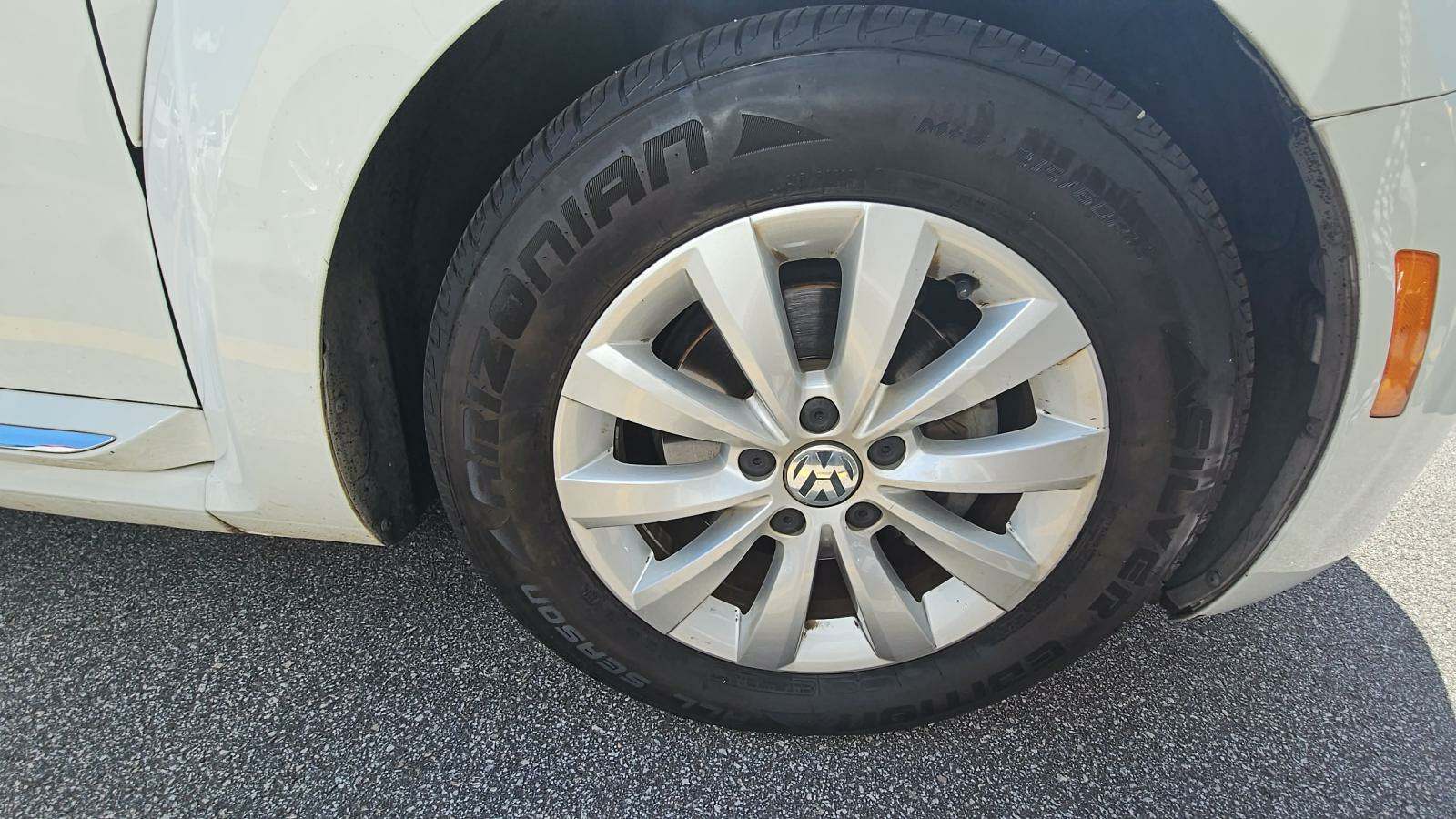 2018 Volkswagen Beetle Convertible Coast FWD