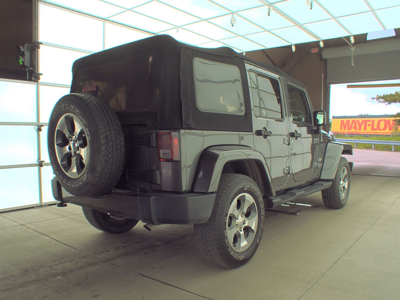 2018 Jeep Wrangler JK Unlimited Sahara AWD