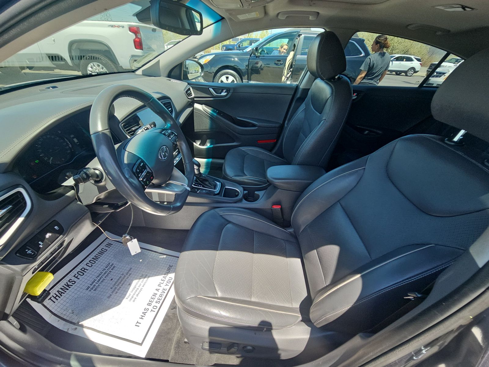 2019 Hyundai Ioniq Plug-In Hybrid Limited FWD