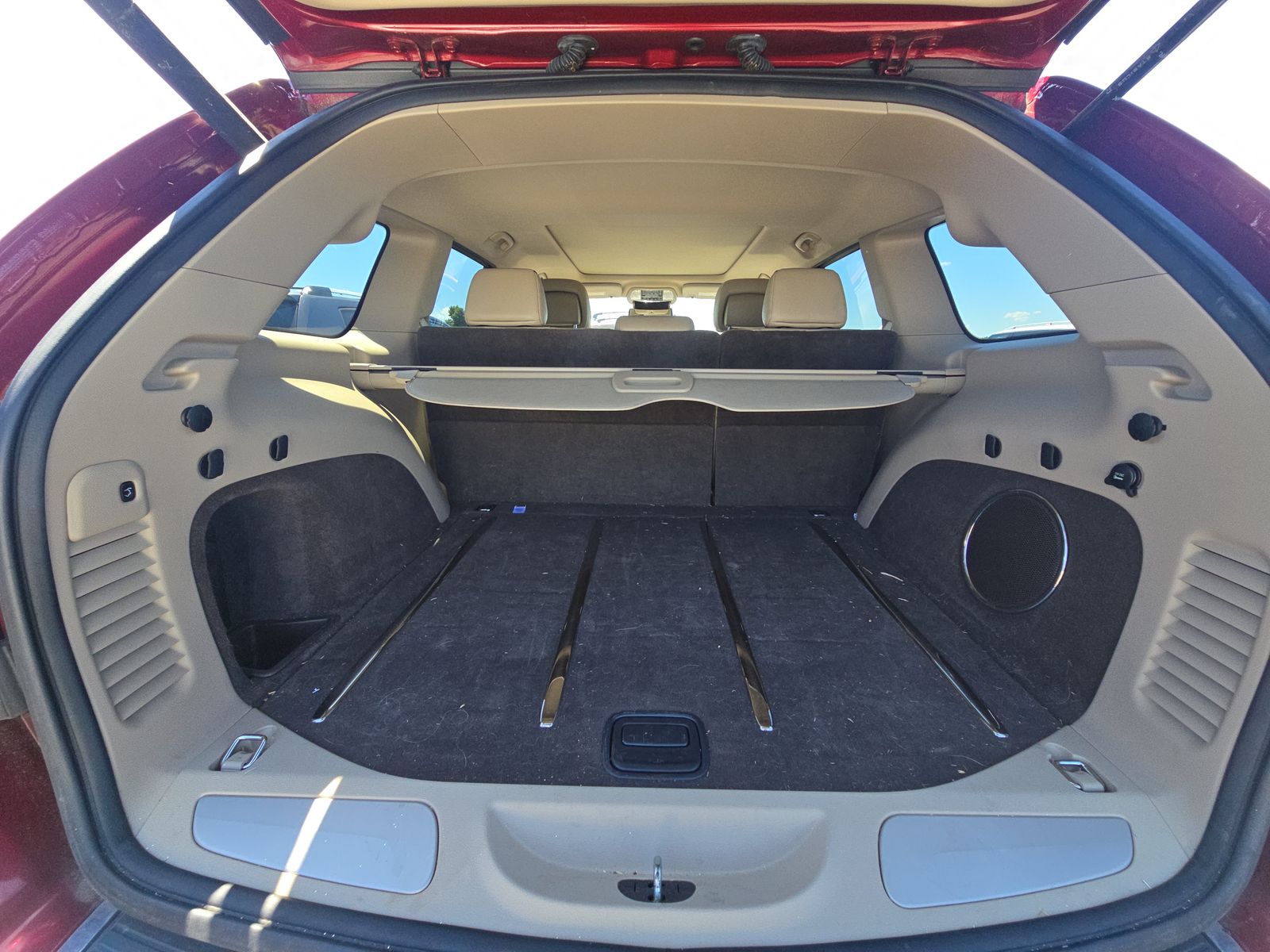 2012 Jeep Grand Cherokee Overland RWD