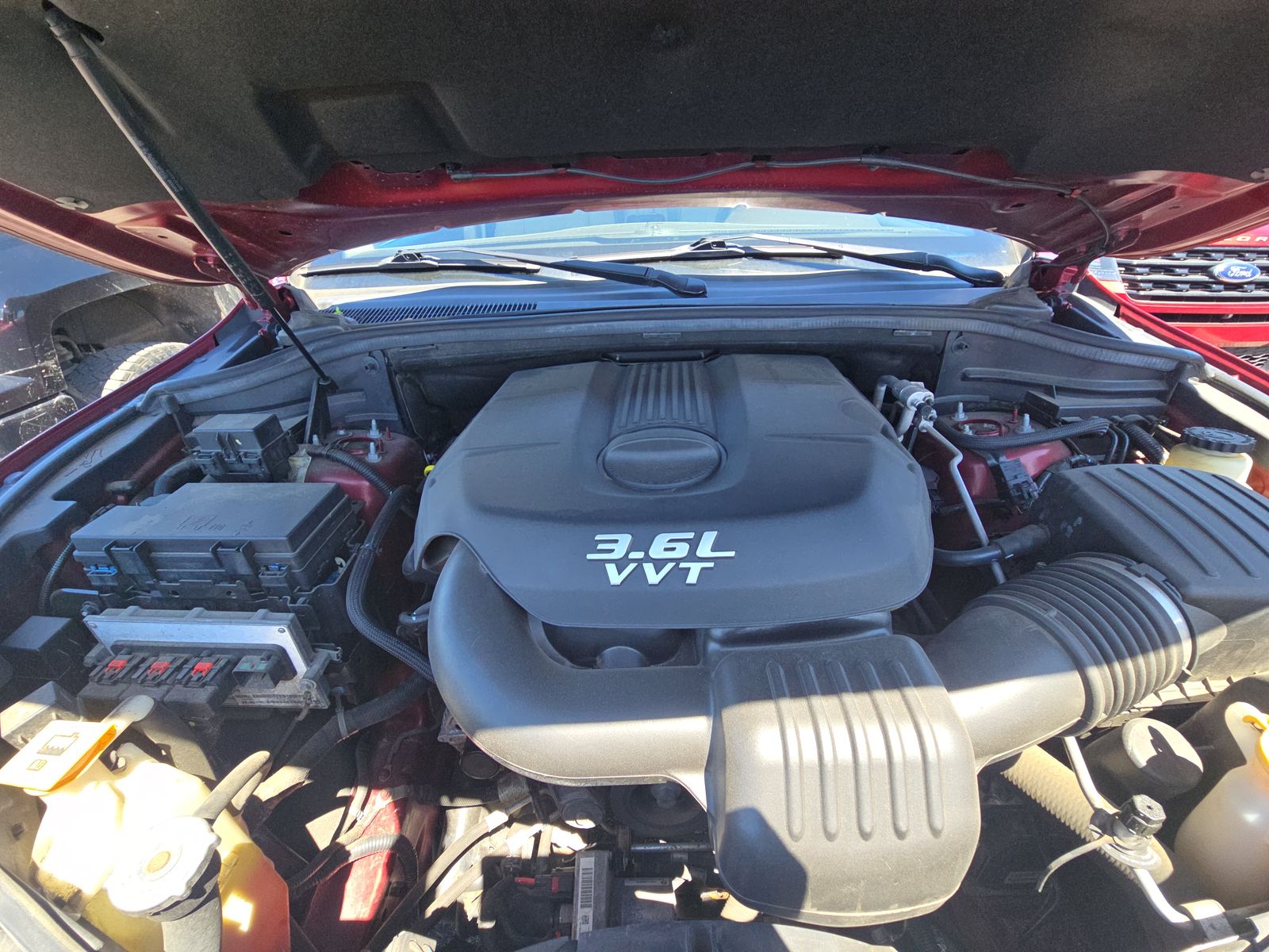 2012 Jeep Grand Cherokee Overland RWD