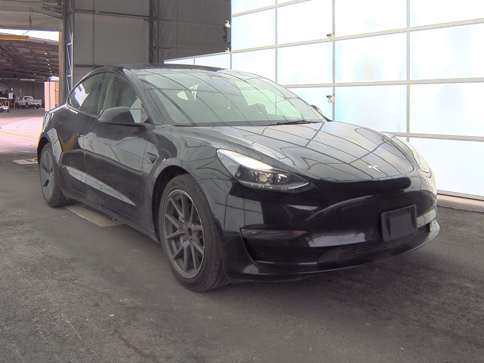 2022 Tesla Model 3 Standard Range RWD