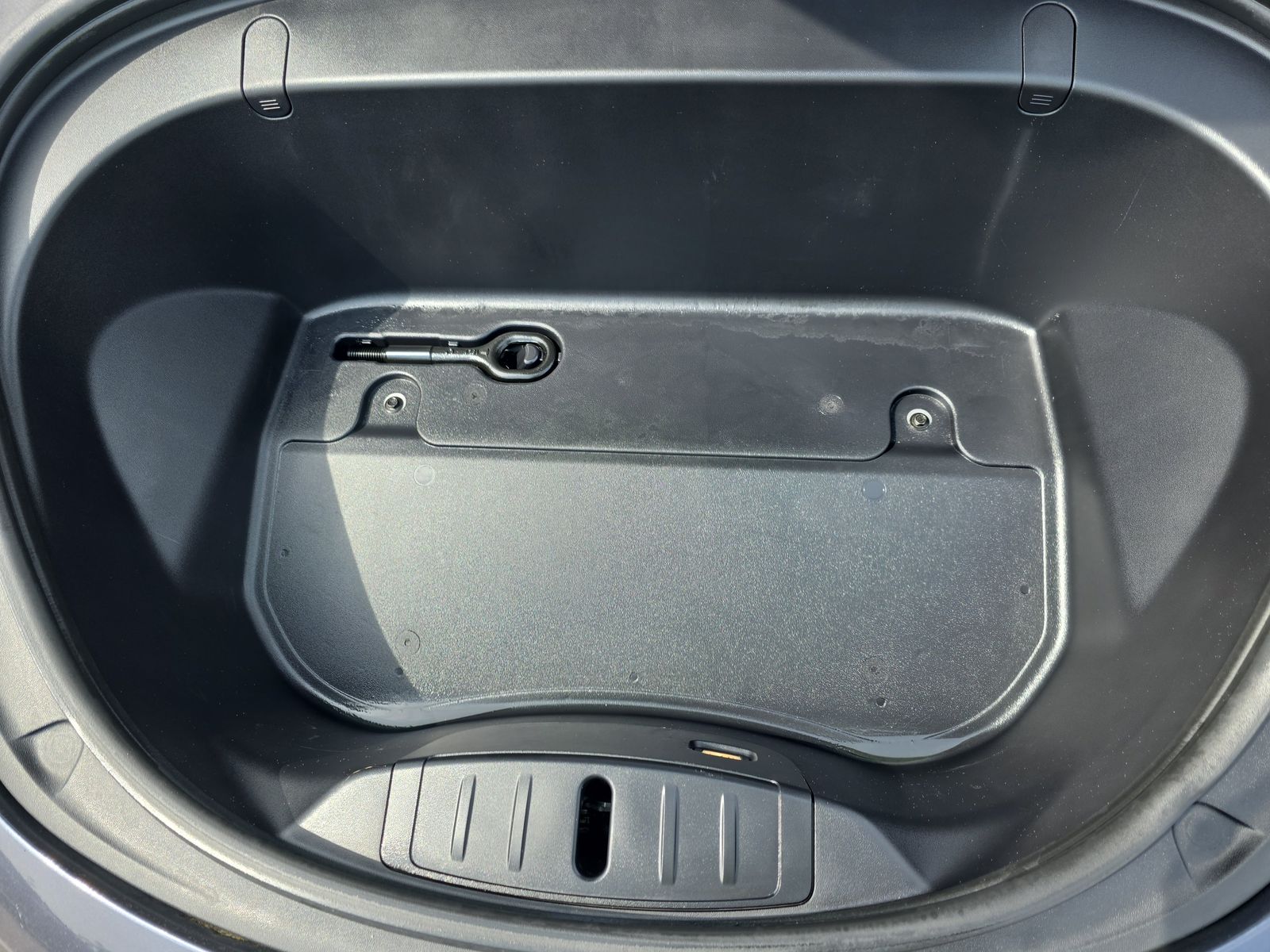 2019 Tesla Model 3 Long Range RWD