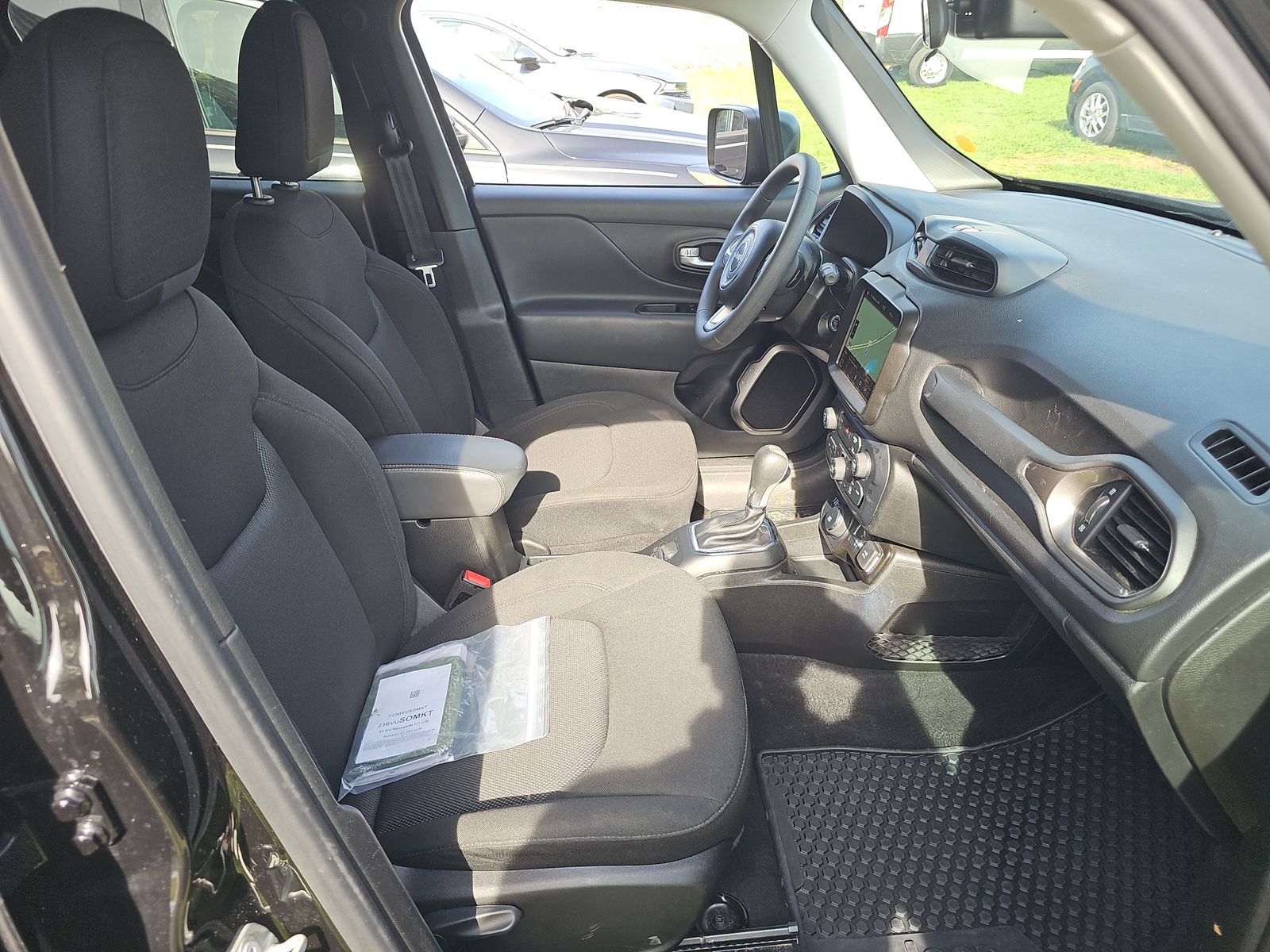 2023 Jeep Renegade Latitude AWD