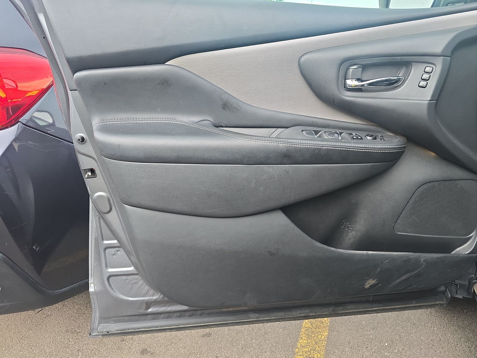 2023 Nissan Murano SL AWD