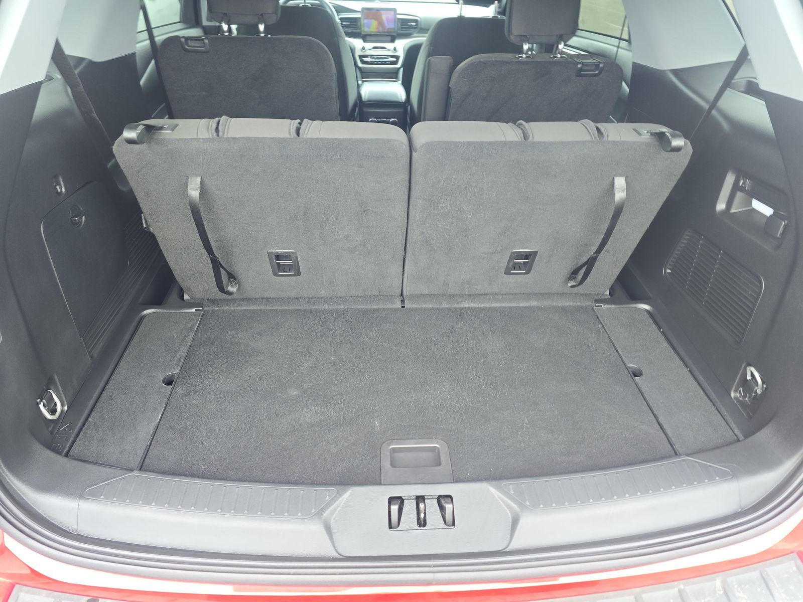 2023 Ford Explorer XLT AWD