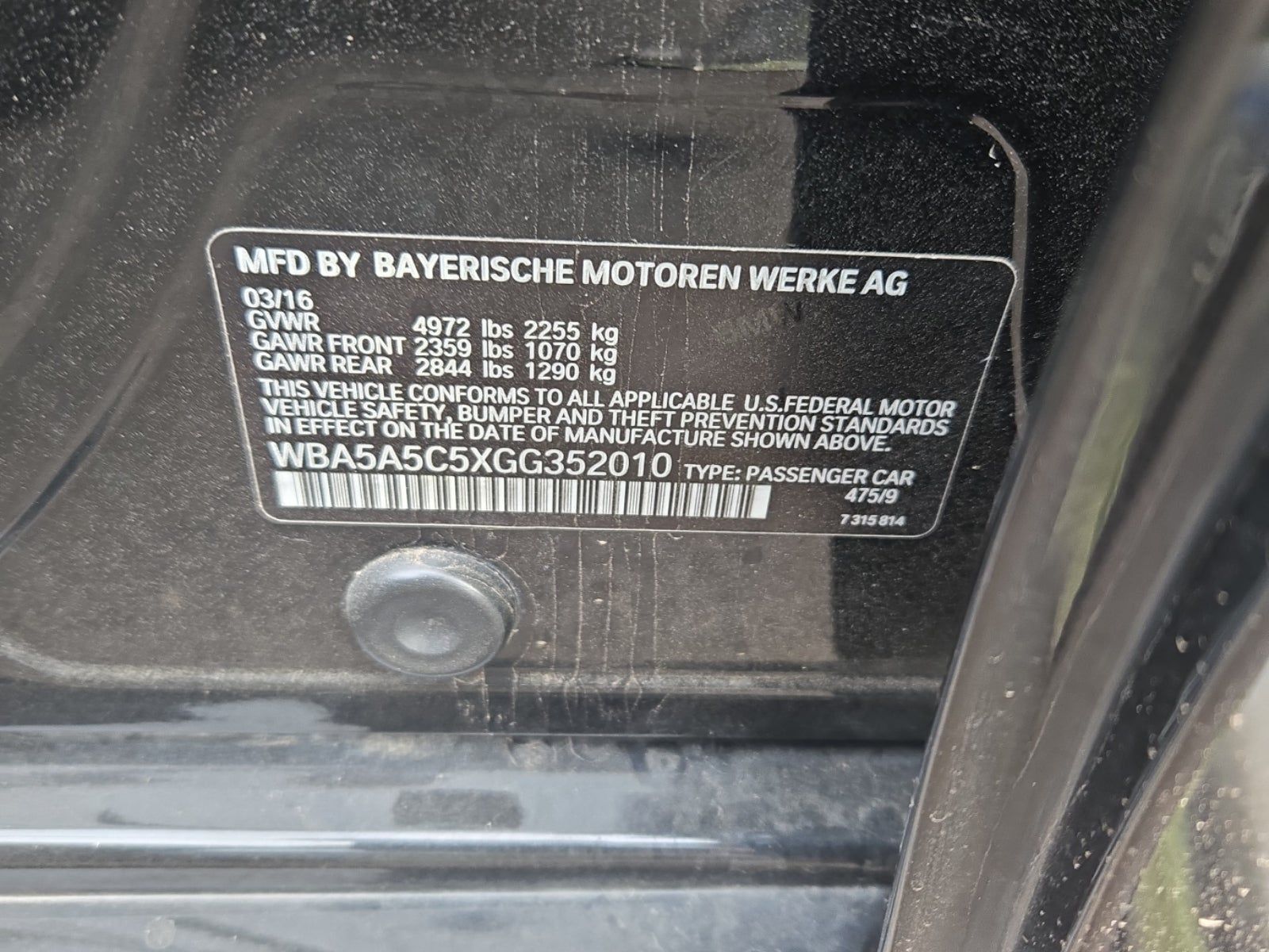 2016 BMW 5 Series 528i RWD