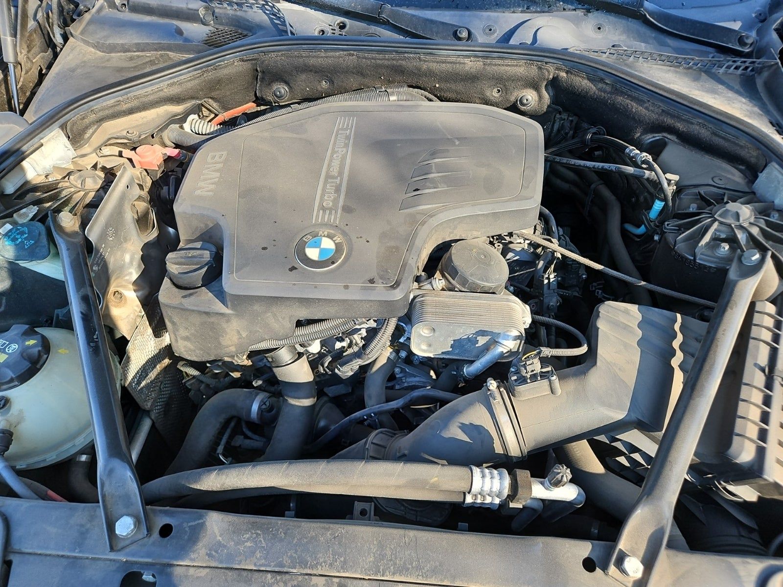 2016 BMW 5 Series 528i RWD