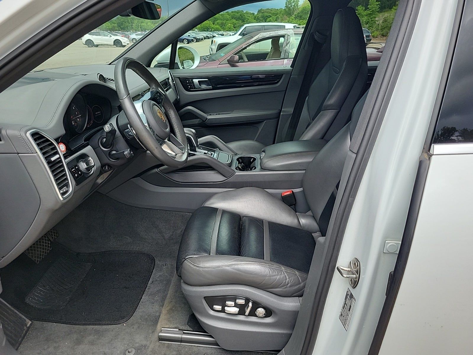 2019 Porsche Cayenne Base AWD
