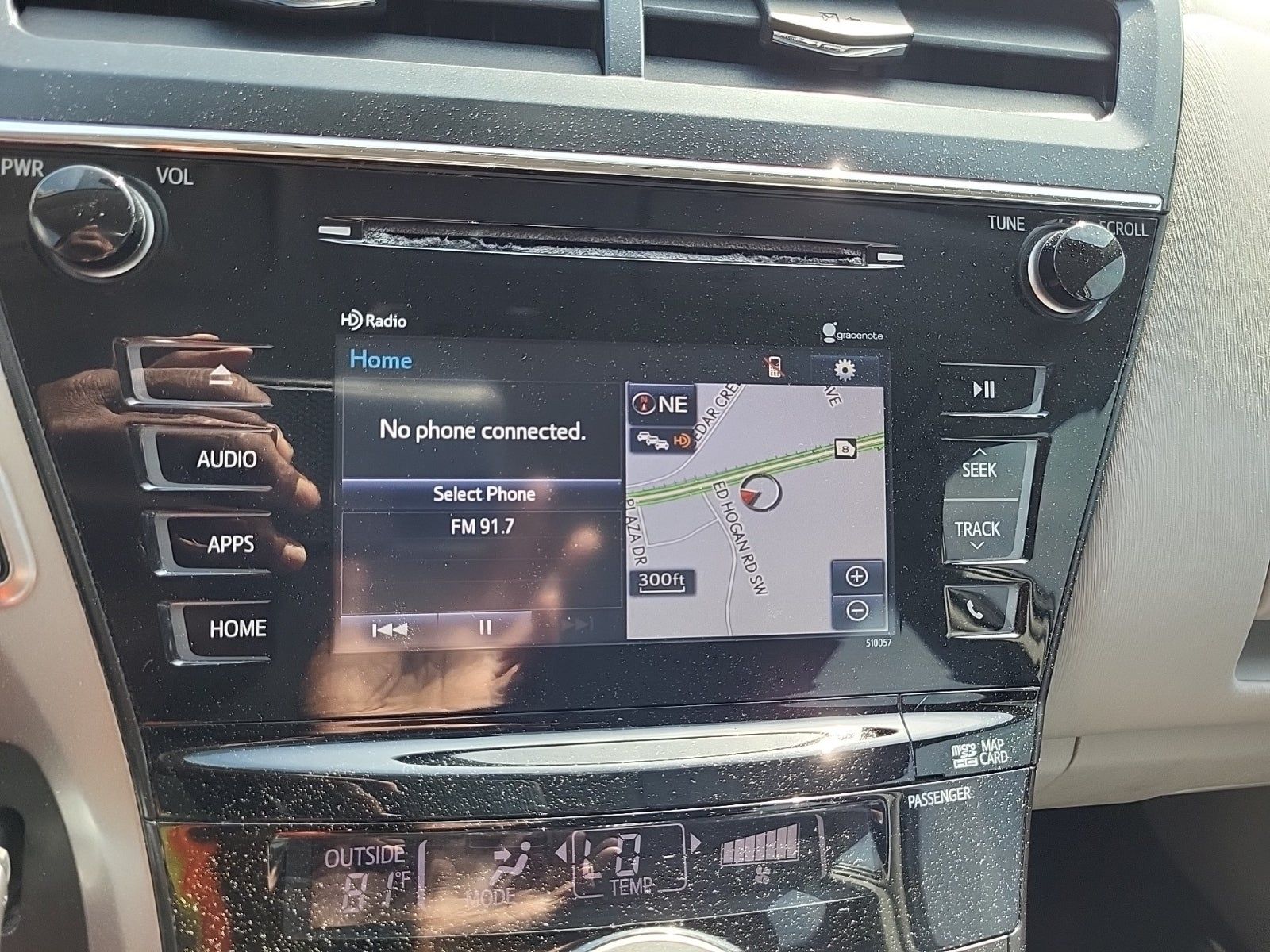2015 Toyota Prius v Three FWD