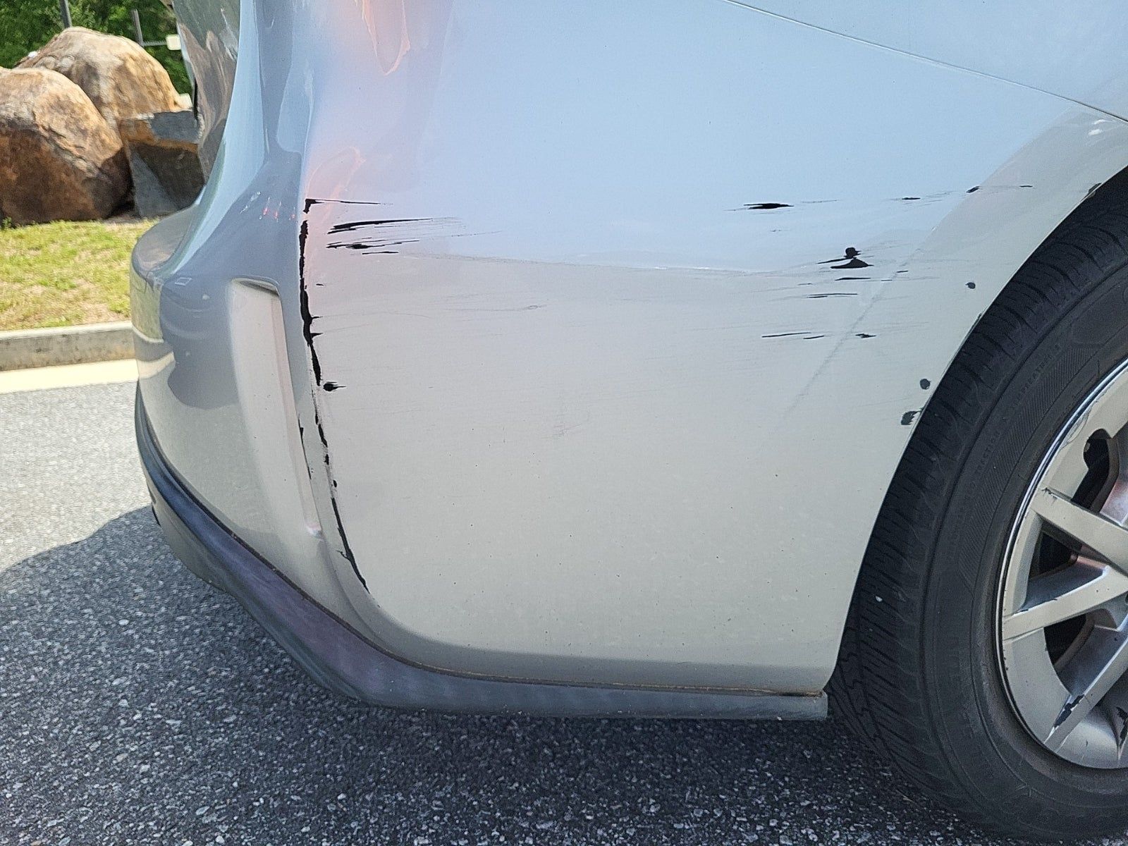 2015 Toyota Prius v Three FWD