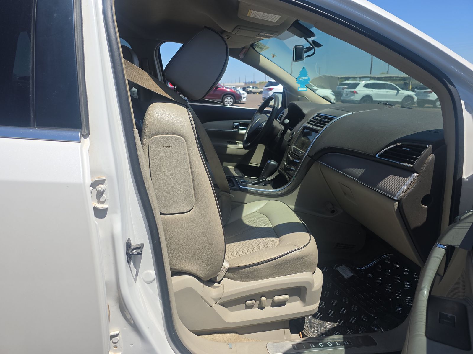 2012 Lincoln MKX Base FWD