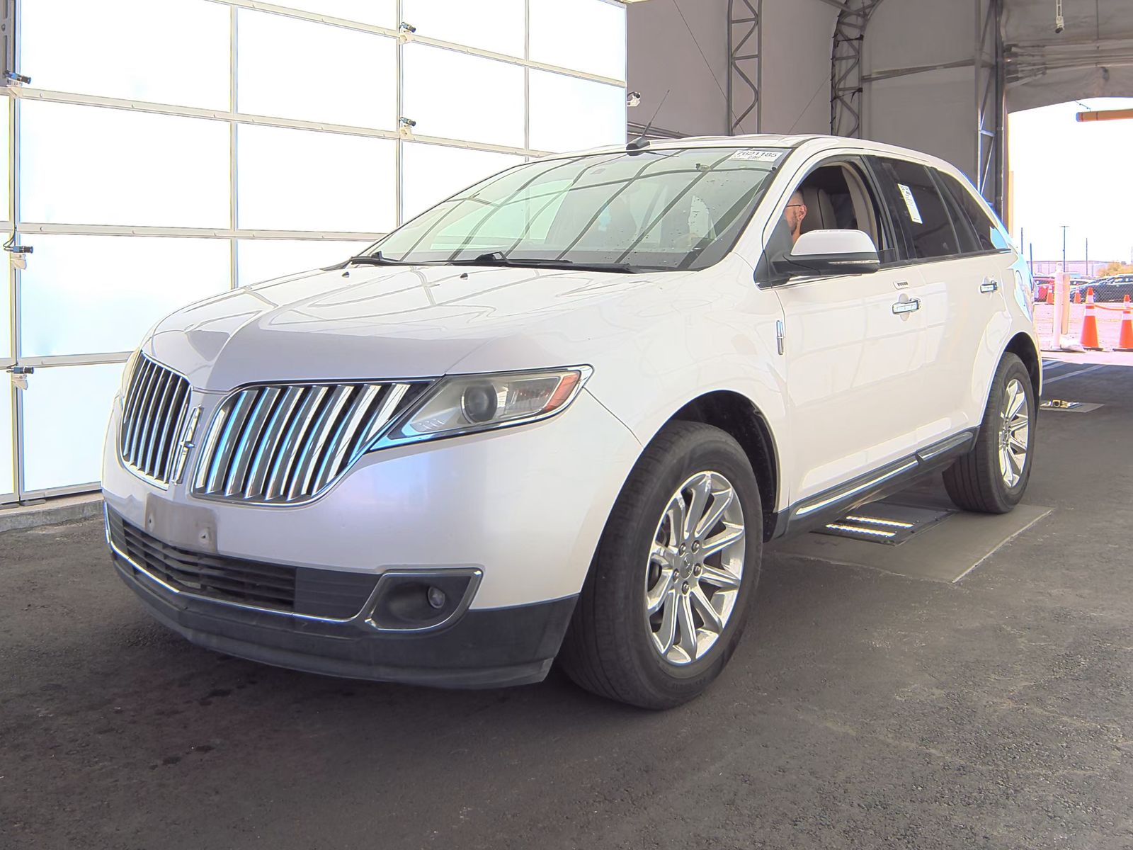 2012 Lincoln MKX Base FWD