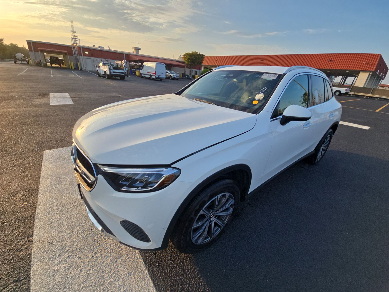 2024 Mercedes-Benz GLC GLC 300 AWD