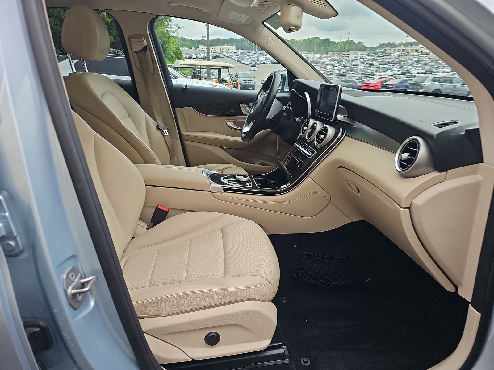 2018 Mercedes-Benz GLC GLC 300 RWD