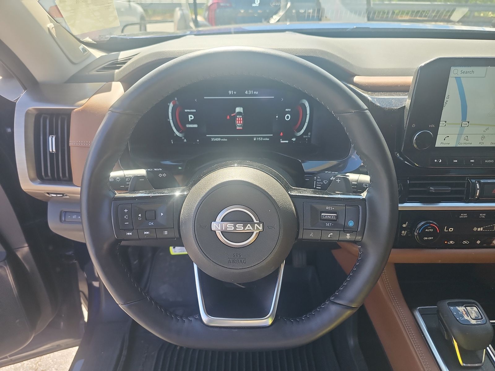 2024 Nissan Pathfinder Platinum FWD