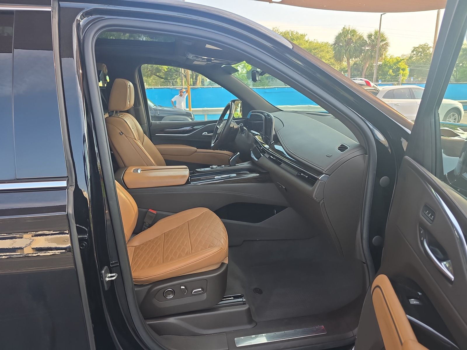 2021 Cadillac Escalade Premium Luxury RWD