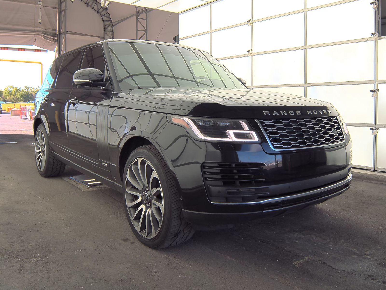 2018 Land Rover Range Rover Supercharged LWB AWD