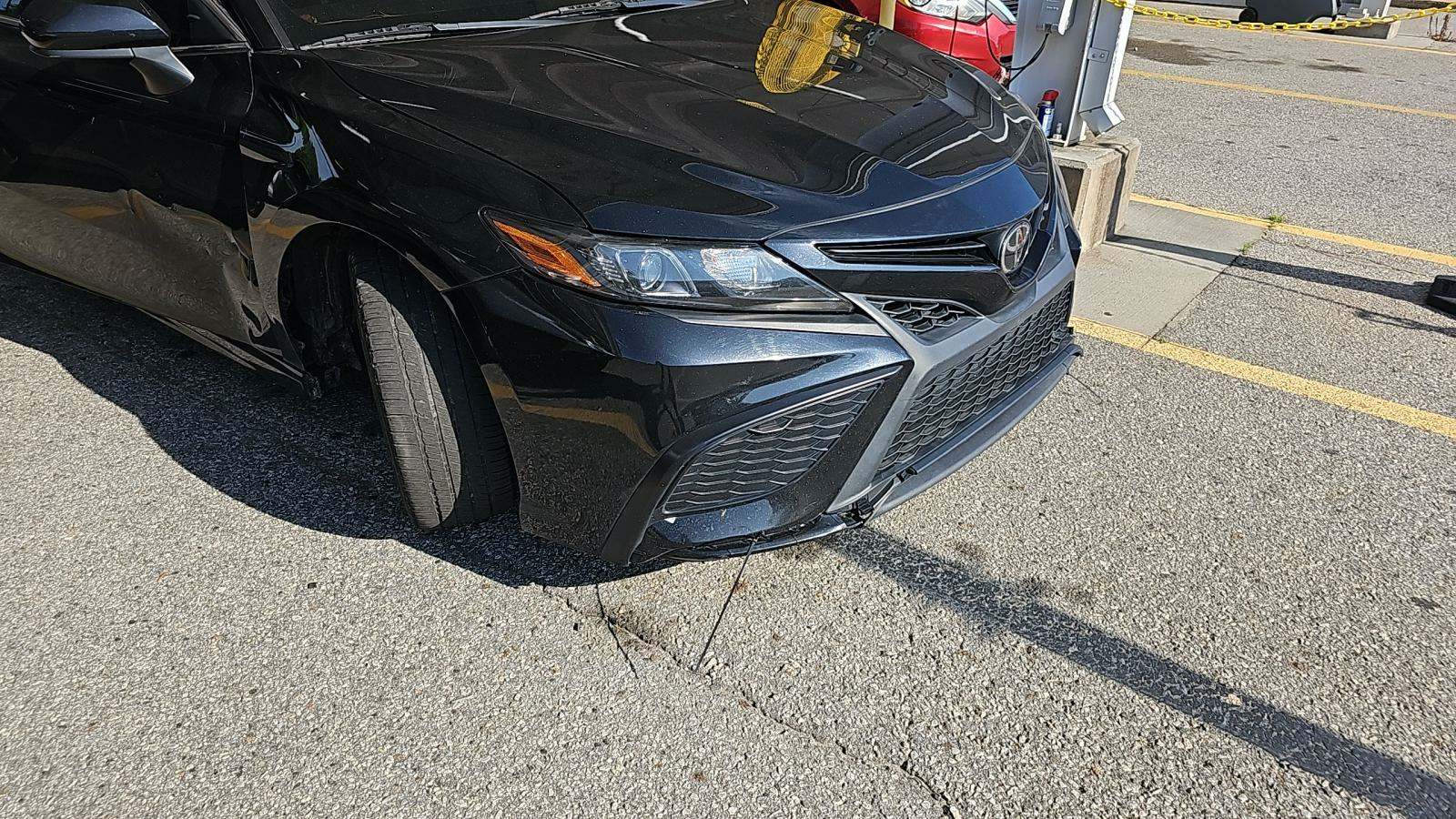 2021 Toyota Camry SE FWD