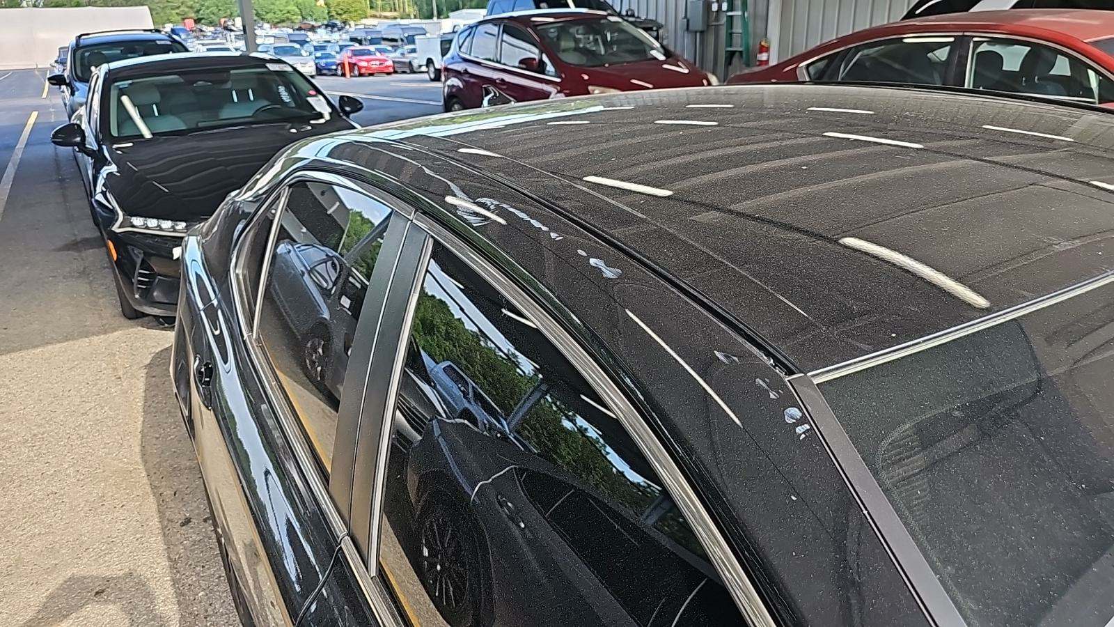 2021 Toyota Camry SE FWD