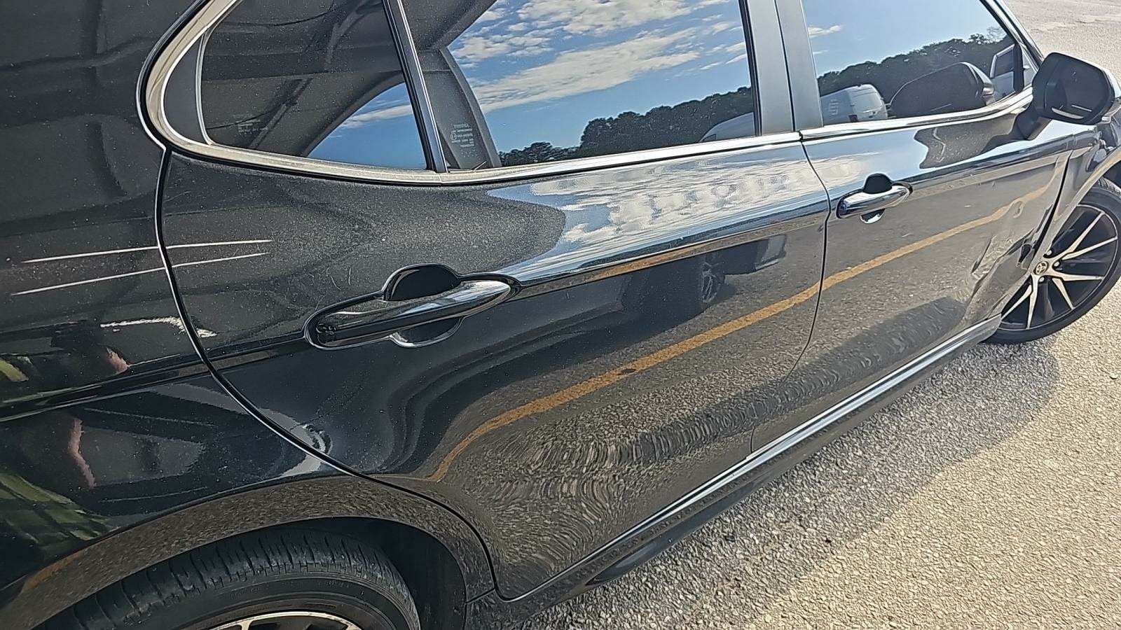 2021 Toyota Camry SE FWD
