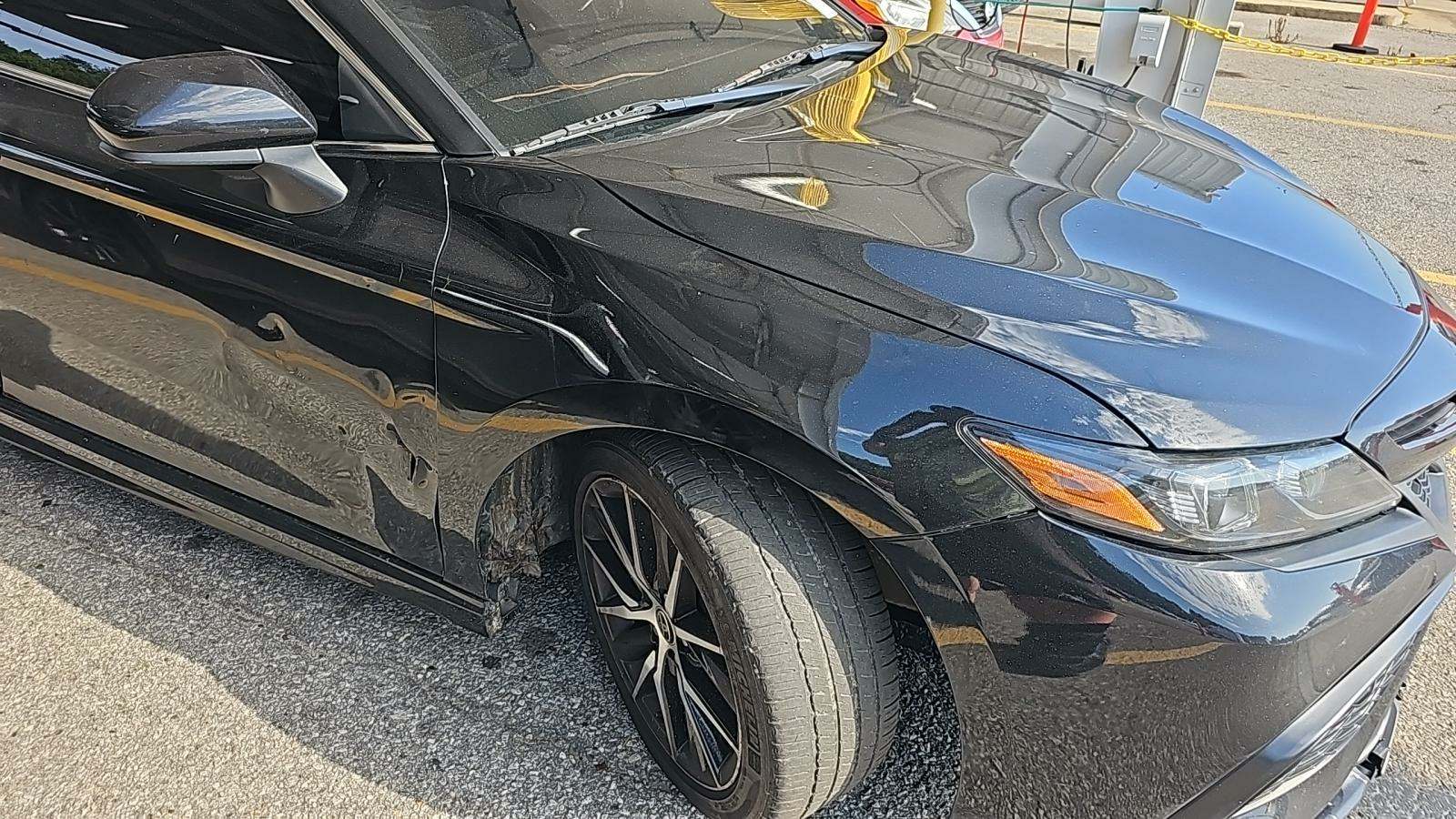 2021 Toyota Camry SE FWD