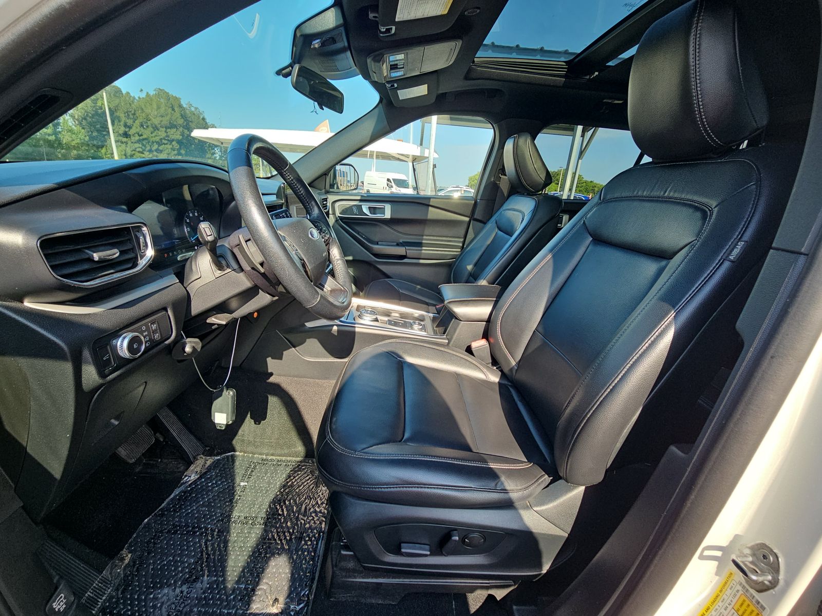 2020 Ford Explorer XLT AWD