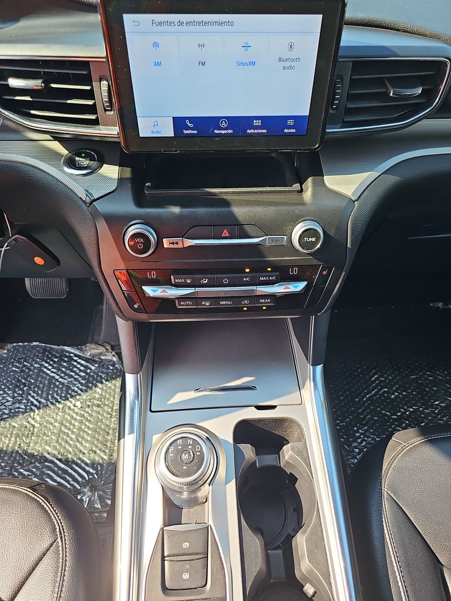 2020 Ford Explorer XLT AWD
