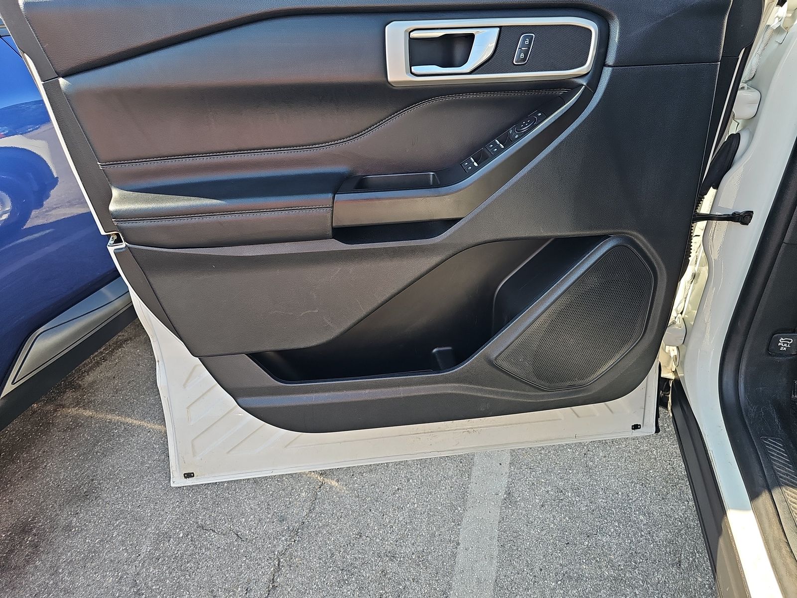2020 Ford Explorer XLT AWD