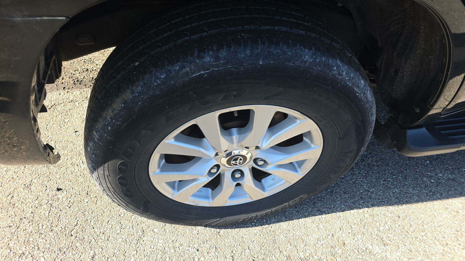 2018 Toyota Land Cruiser Base AWD