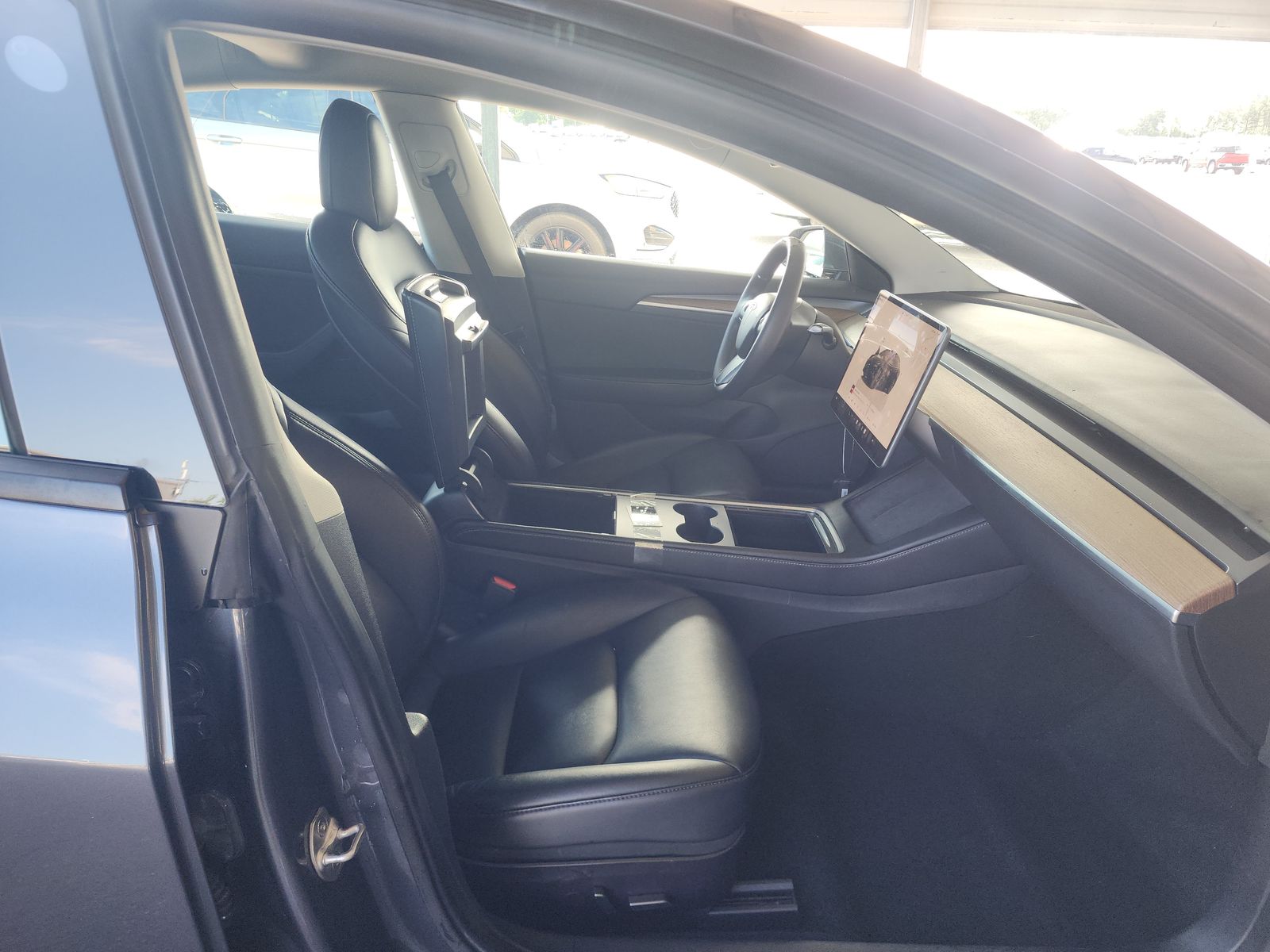 2022 Tesla Model 3 Standard Range RWD