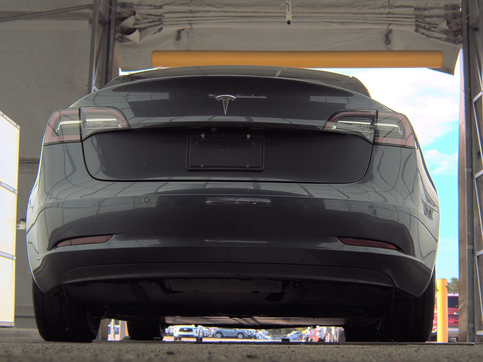 2022 Tesla Model 3 Standard Range RWD