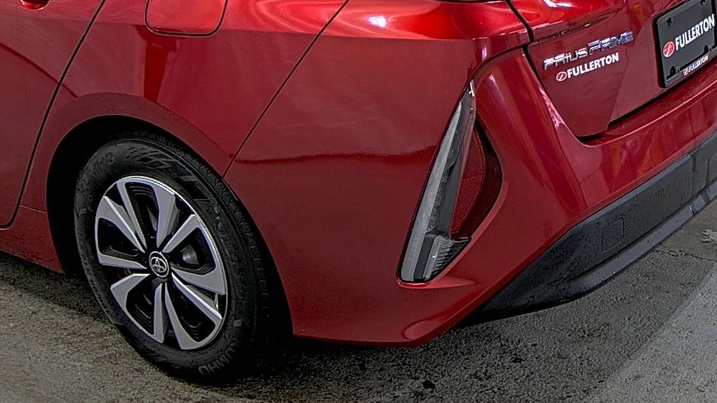 2017 Toyota Prius Prime Premium FWD