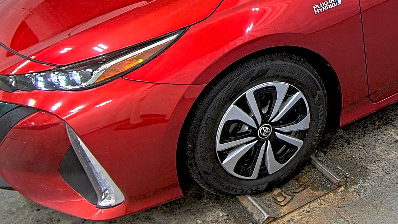 2017 Toyota Prius Prime Premium FWD